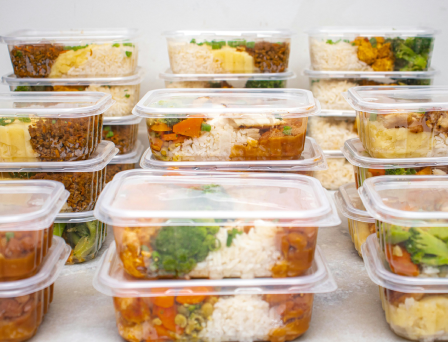 tapers de comida lista para llevar
